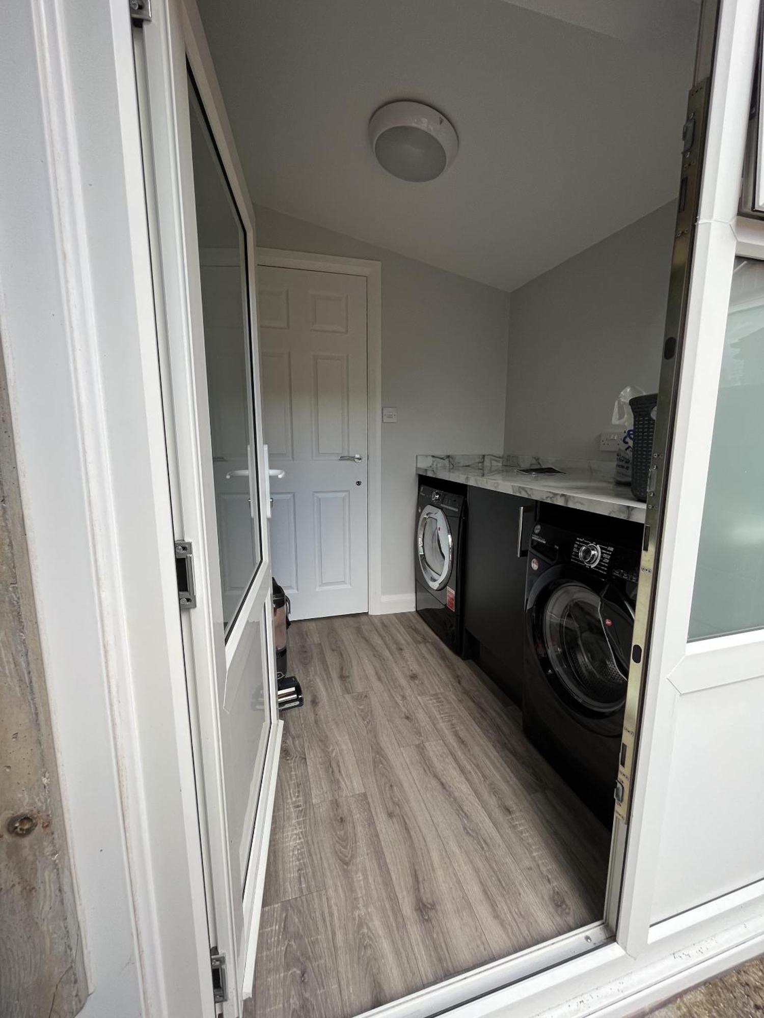 Modern 3-Bed Stay-Away-Home Sleeps 6 Nr Manchester Bagian luar foto