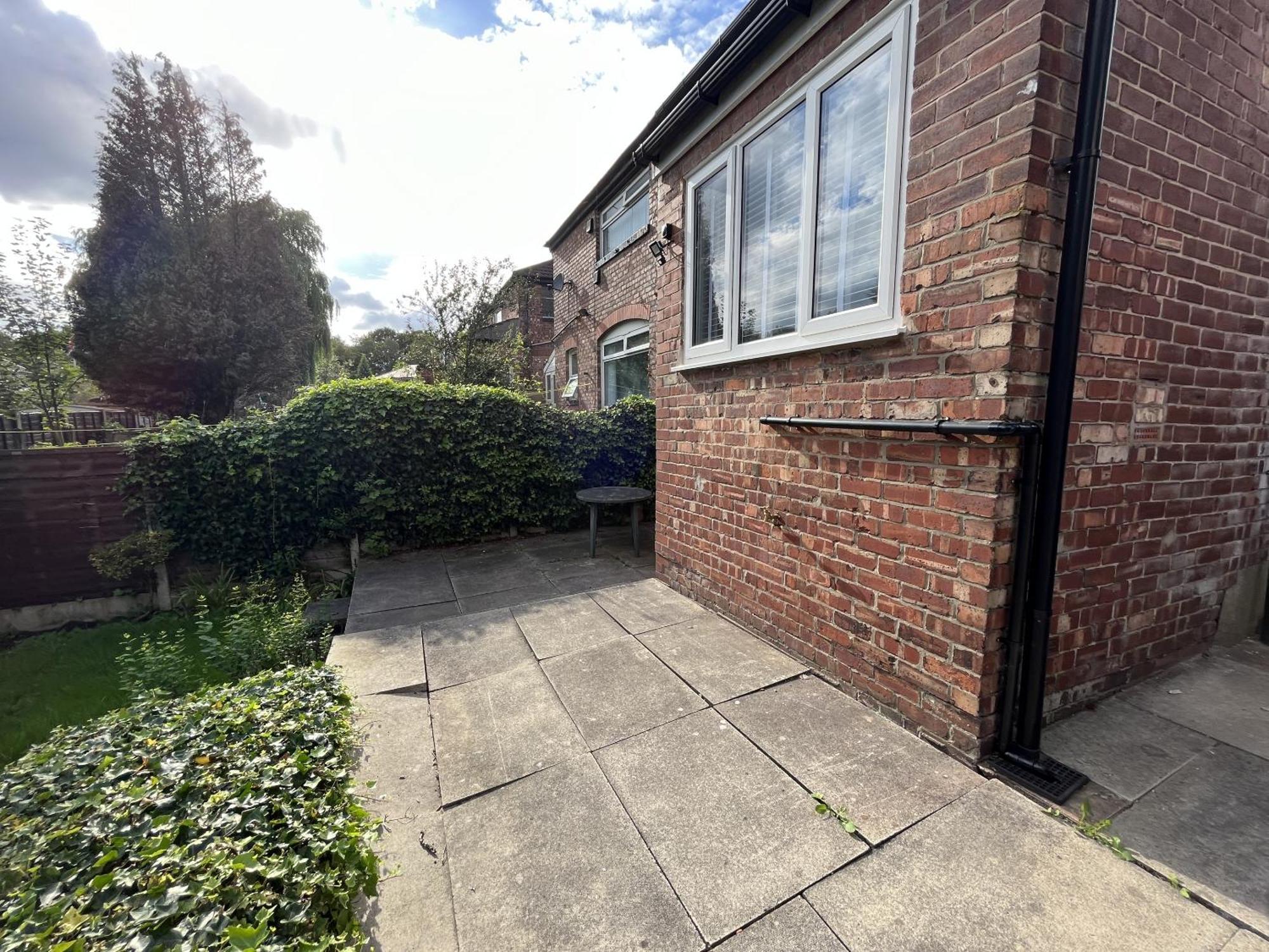 Modern 3-Bed Stay-Away-Home Sleeps 6 Nr Manchester Bagian luar foto