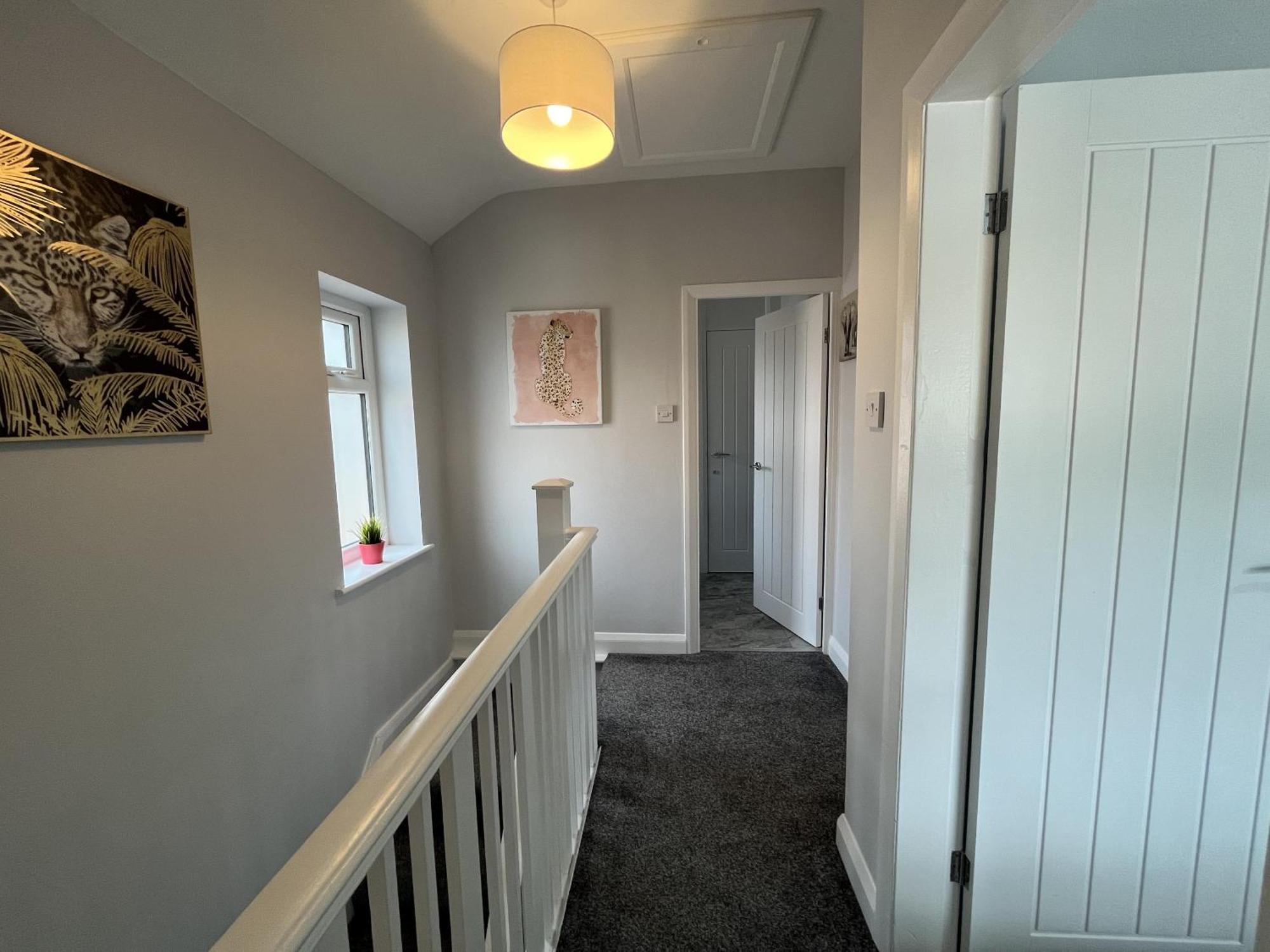 Modern 3-Bed Stay-Away-Home Sleeps 6 Nr Manchester Bagian luar foto