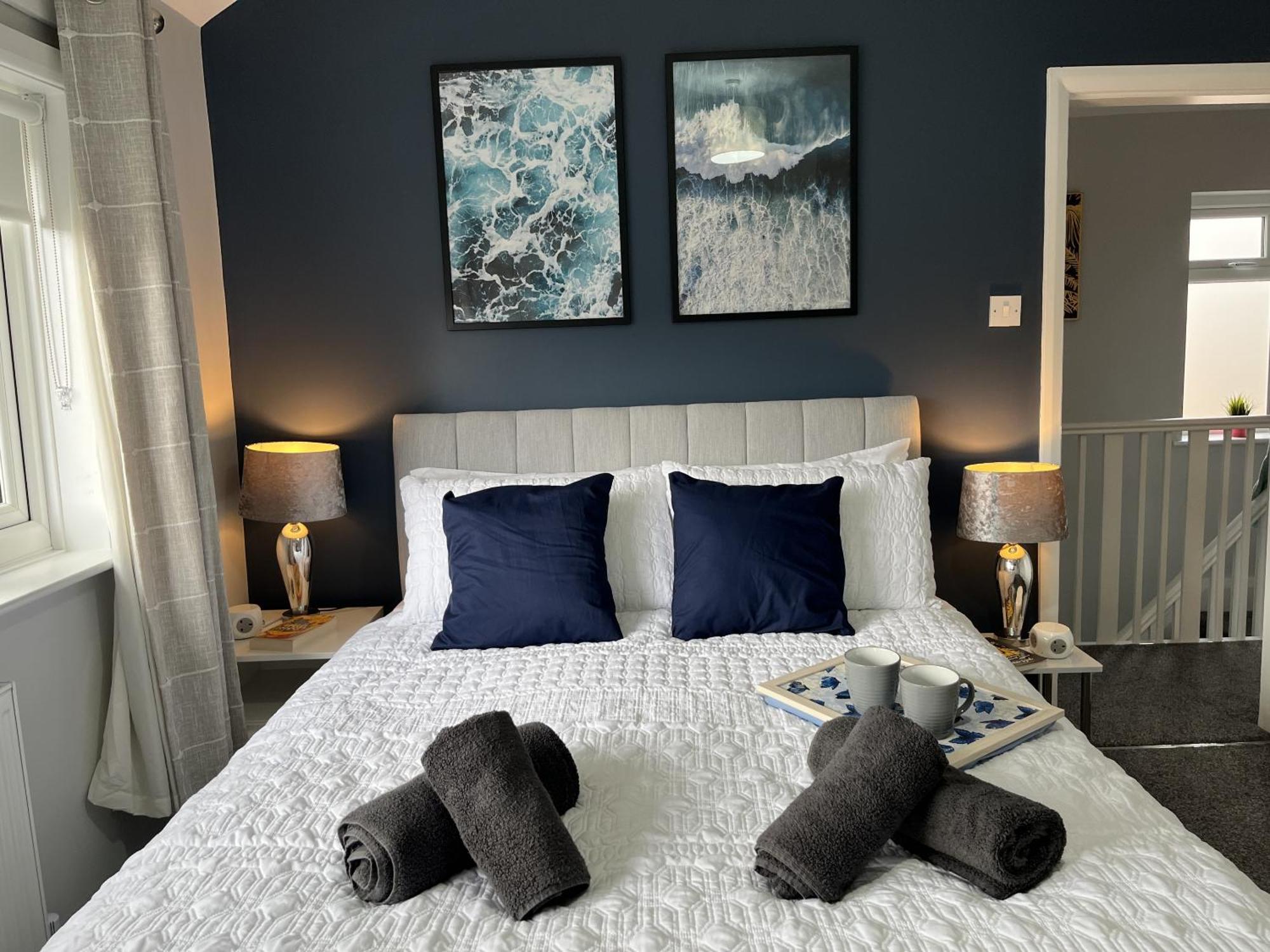 Modern 3-Bed Stay-Away-Home Sleeps 6 Nr Manchester Bagian luar foto